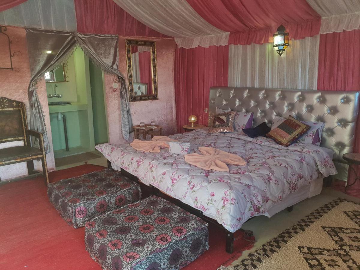 Auberge Sahara Garden Lac Yasmins Kültér fotó
