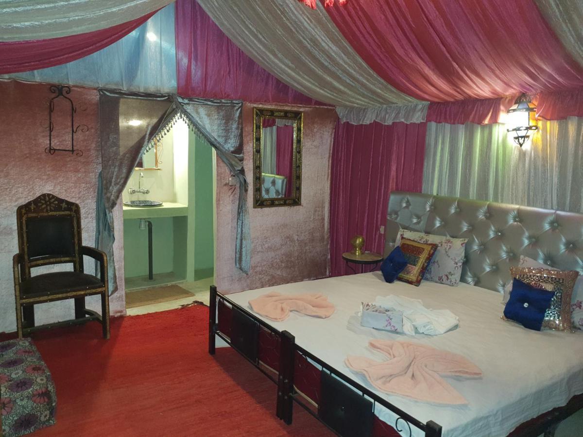 Auberge Sahara Garden Lac Yasmins Kültér fotó