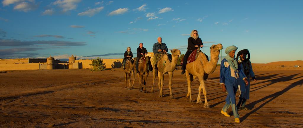 Auberge Sahara Garden Lac Yasmins Kültér fotó